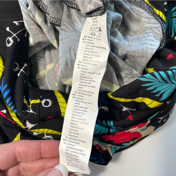 Iron Fist black calico jack mermaids leaves anchors jersey romper Womens 2XL - Picture 10 of 13